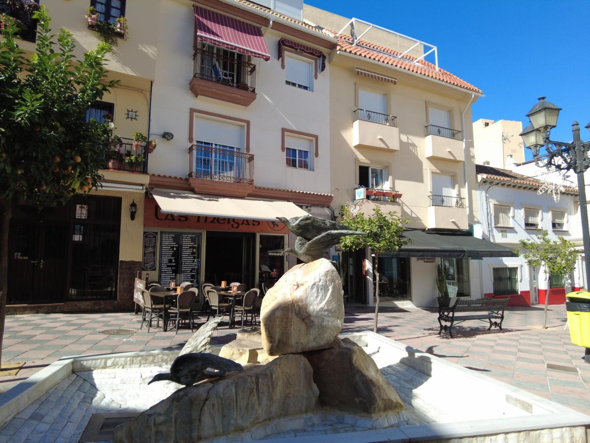 Fuengirola Holidays Sun & Beach Apartment Exterior photo